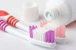 Зубные щетки – переносчики фекальных масс